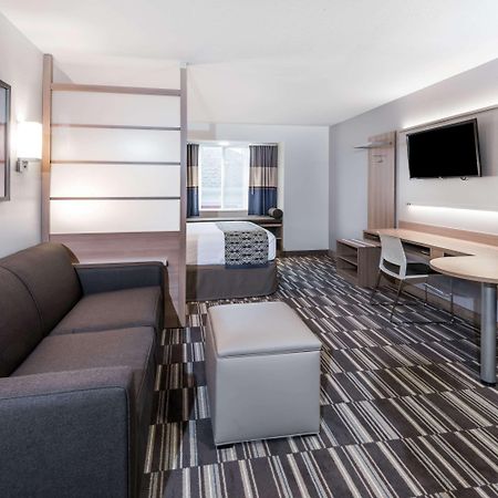 Microtel Inn & Suites By Wyndham - Penn Yan Eksteriør billede
