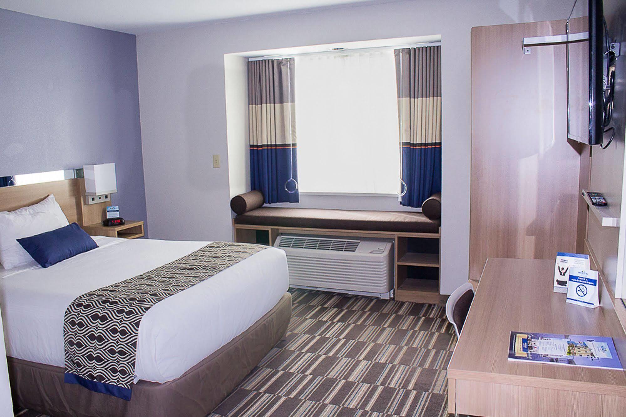Microtel Inn & Suites By Wyndham - Penn Yan Eksteriør billede