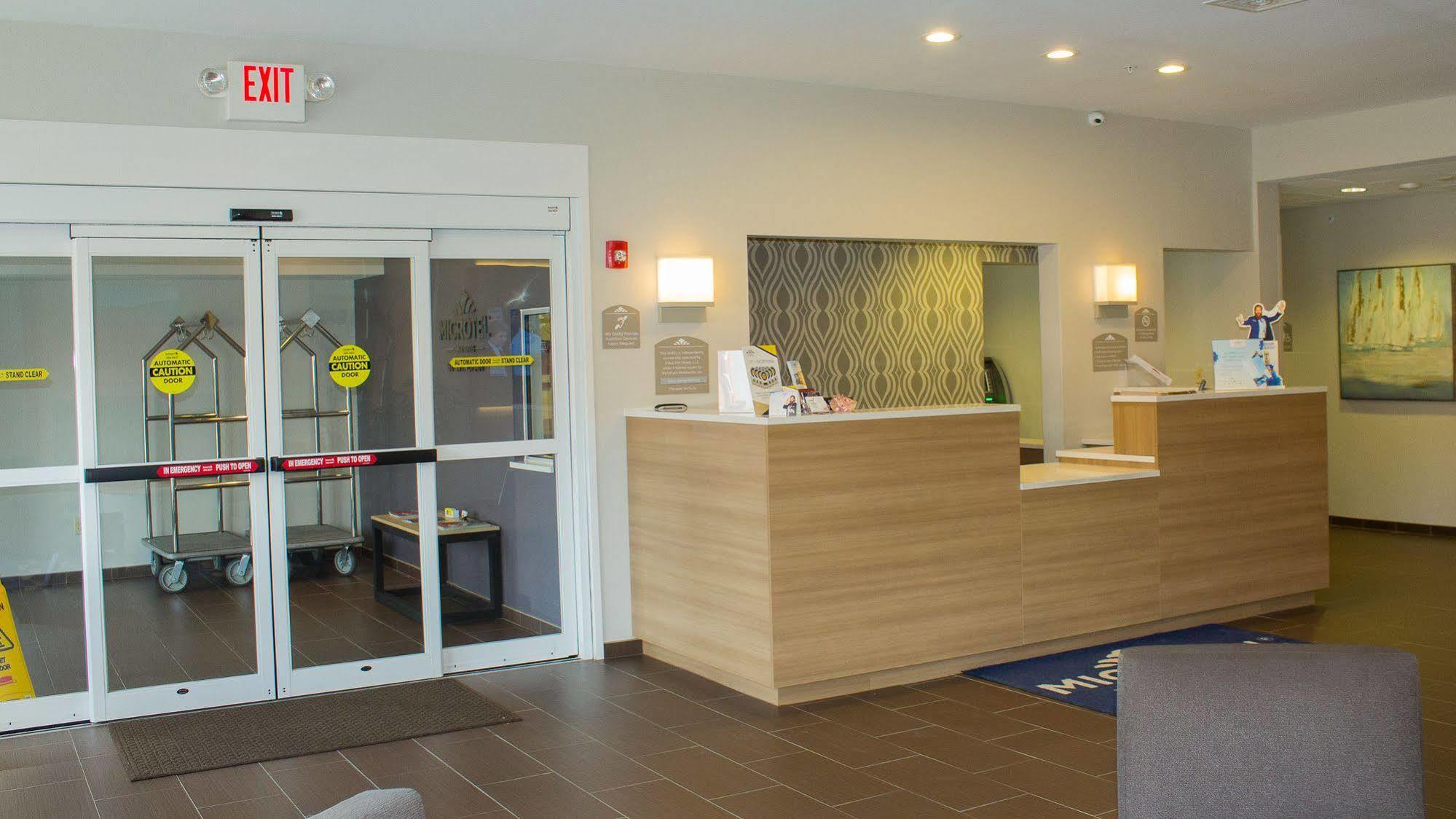 Microtel Inn & Suites By Wyndham - Penn Yan Eksteriør billede